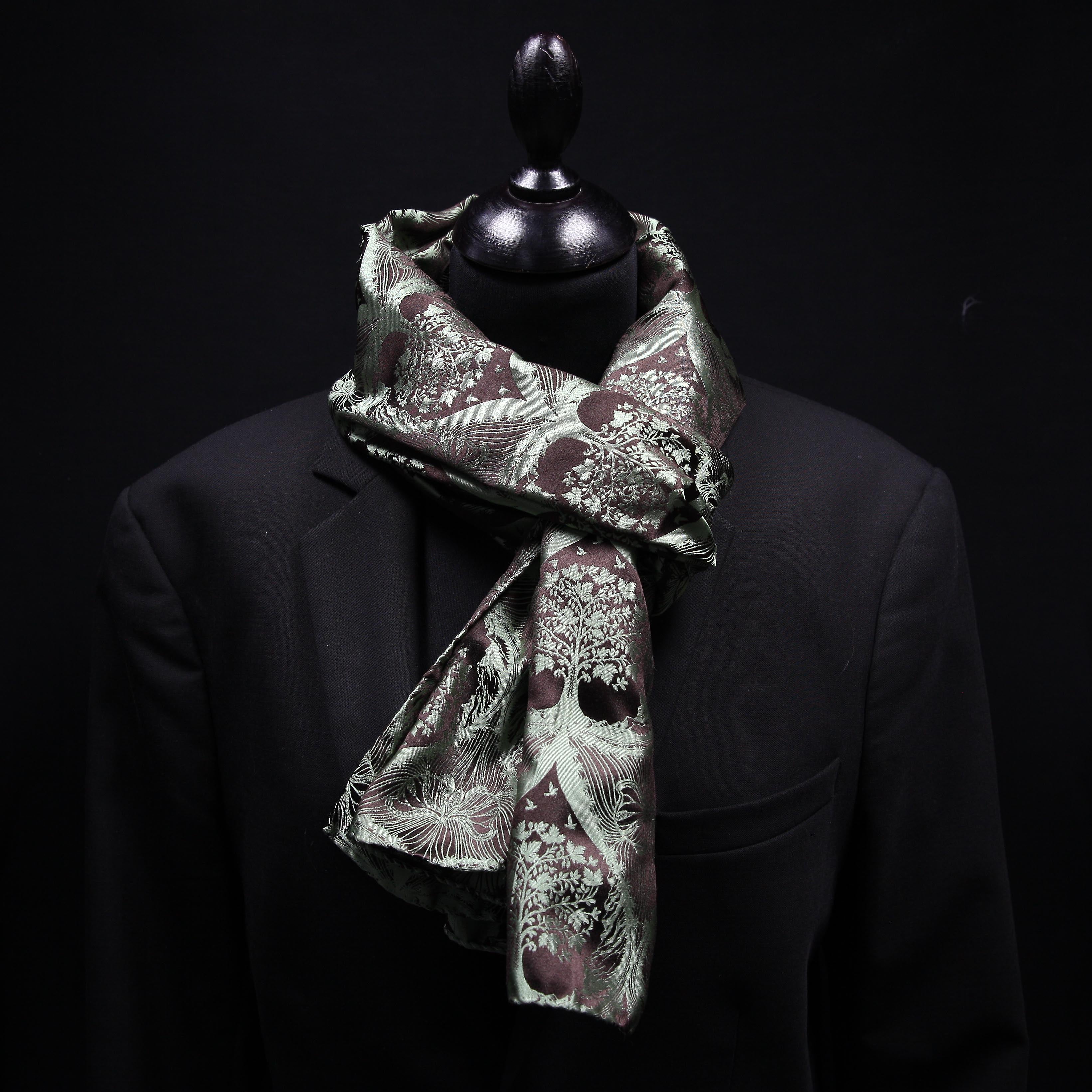Silk scarf Jacquard Scherenschnitt Sericulture (pistachio dark brown)